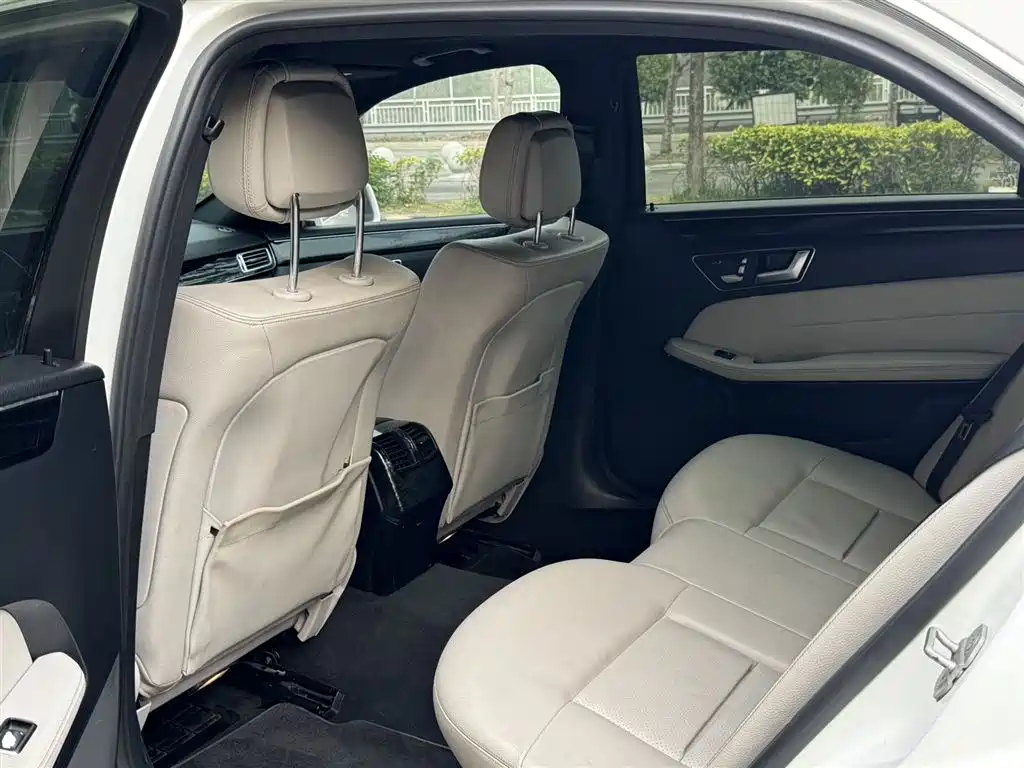 Mercedes-Benz E-Class 2014 Facelift E 260 L Sport фото 9
