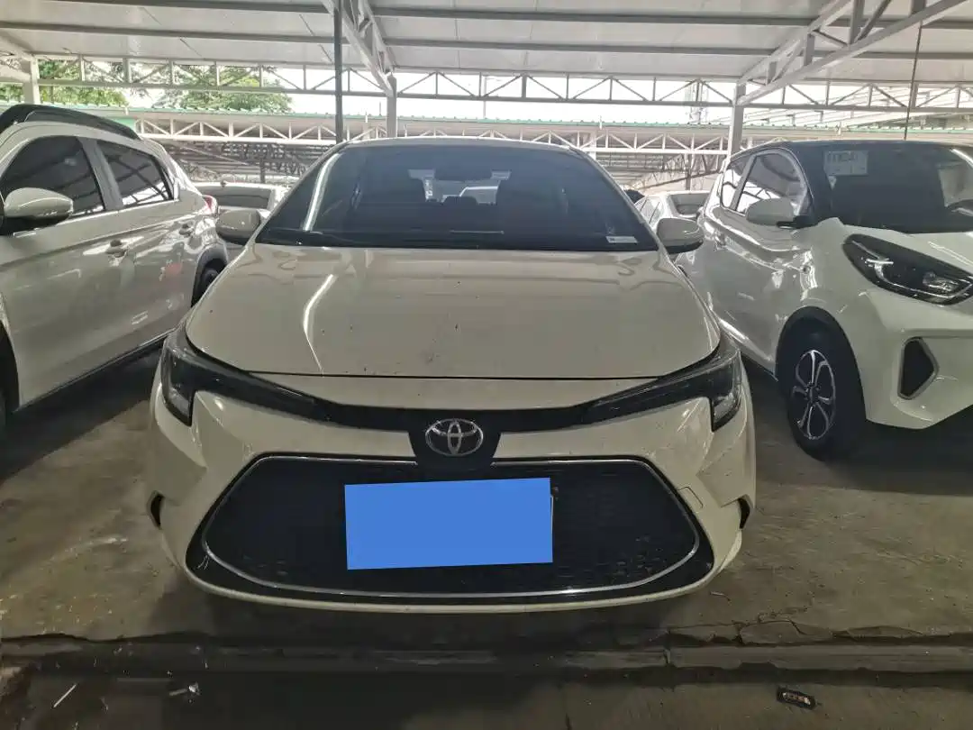 Toyota Levin 2026 Model 185T CVT Luxury Edition фото 2