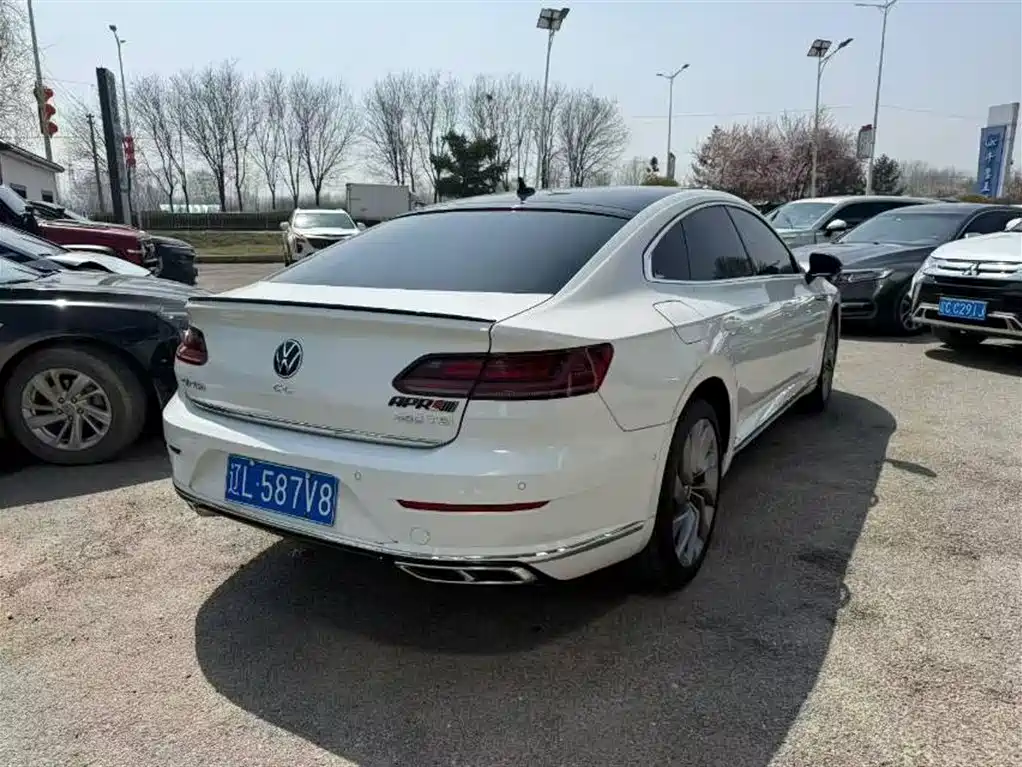 Volkswagen FAW-Volkswagen CC 2021 380TSI Eye-catching Edition фото 7