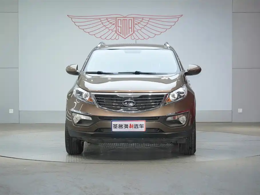 Kia Sportage 2012 2.0L Manual 2WD GL фото 4