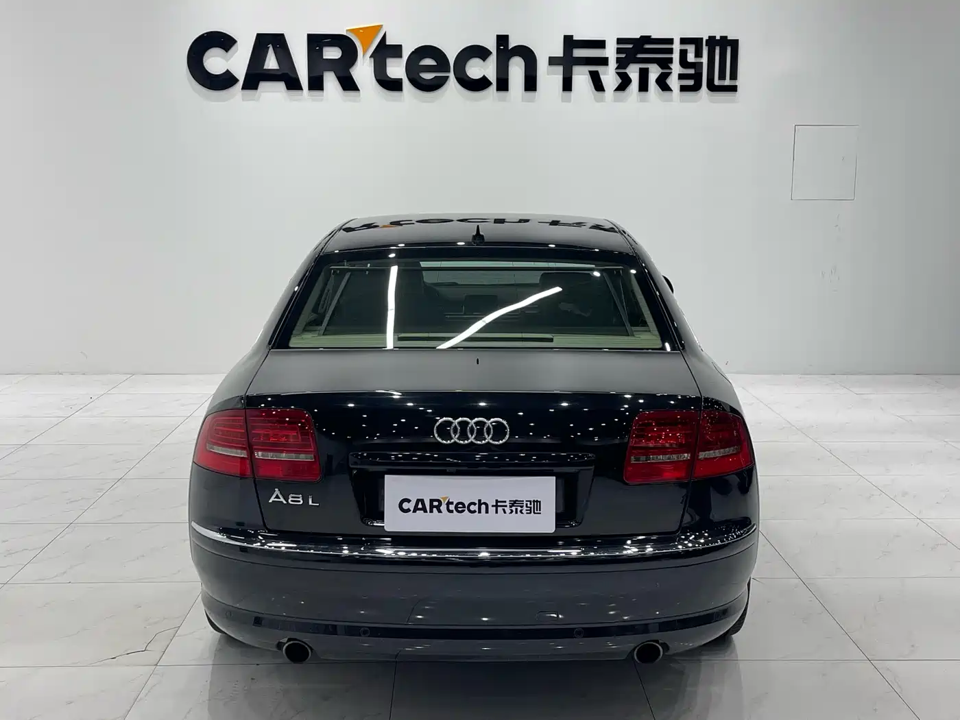 Audi A8 2009 Audi A8L 4.2 FSI quattro Premium фото 4