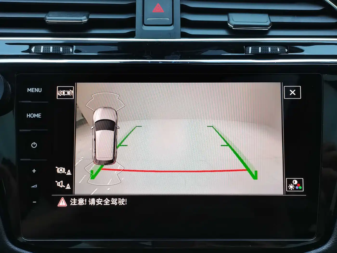 Volkswagen Tiguan L 2019 380TSI Auto 4WD Smart Luxury Edition China VI фото 12