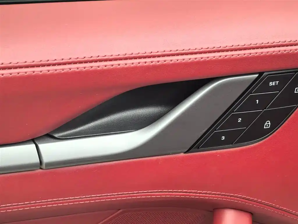 Фото 23 - Porsche 911