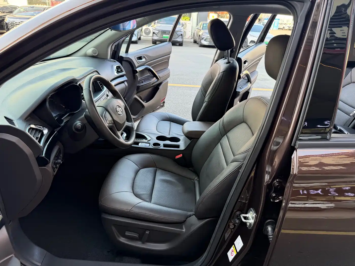 GAC Trumpchi Trumpchi GS4 2017 235T Automatic 2WD Luxury Smart Connected Edition фото 26