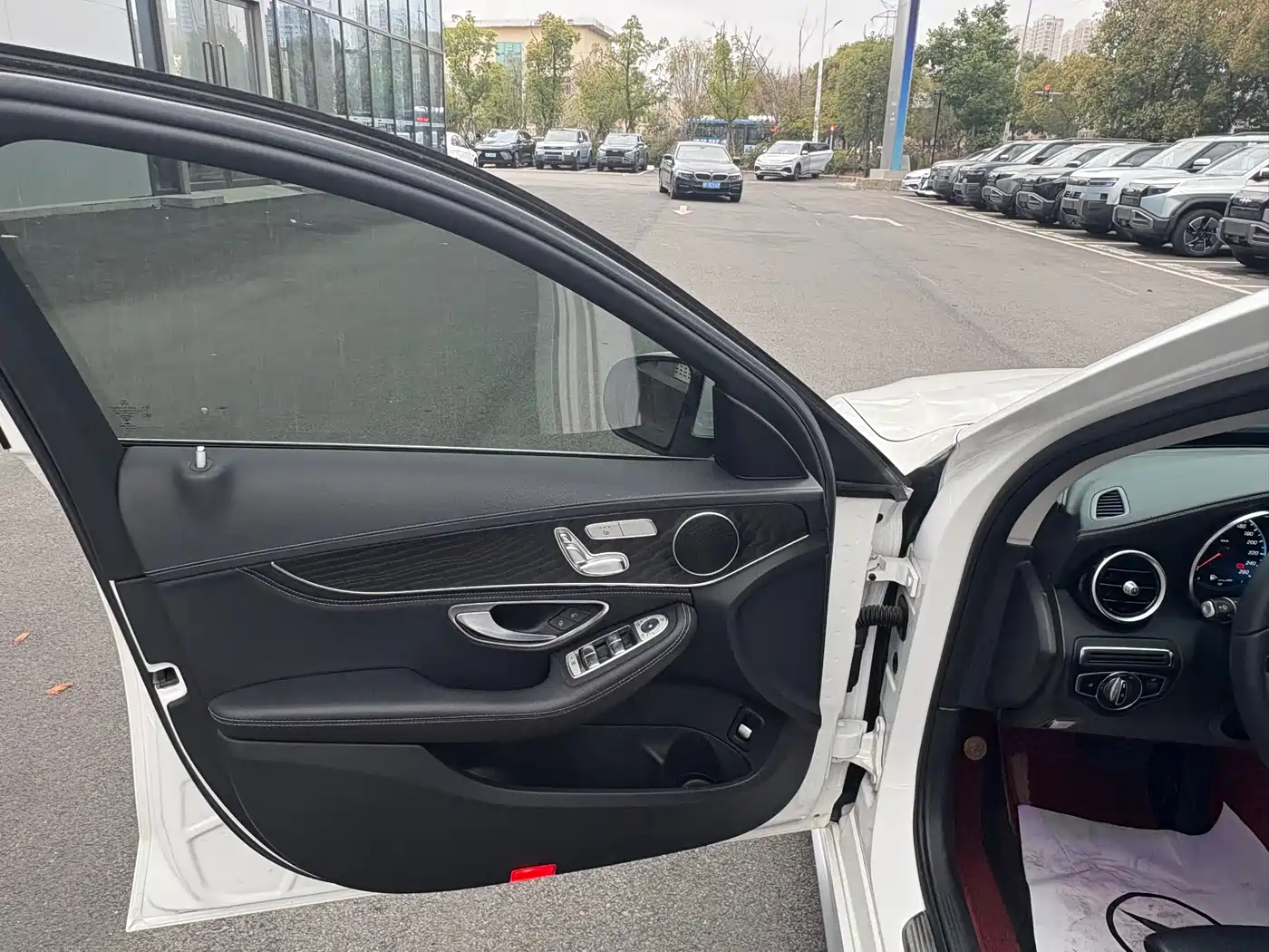 Mercedes-Benz C-Class 2020 C 260 L Sport фото 12