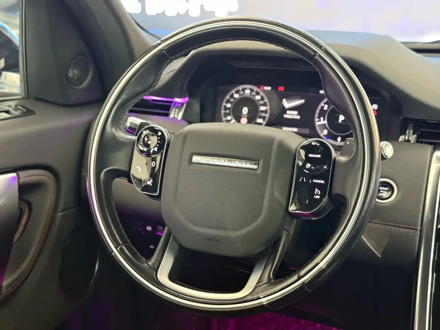 Land Rover Discovery Sport 2020 249PS R-Dynamic Performance фото 10