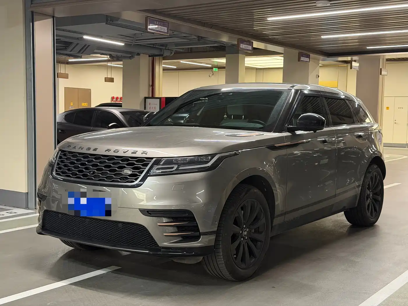 Фото 1 - Land Rover Range Rover Velar
