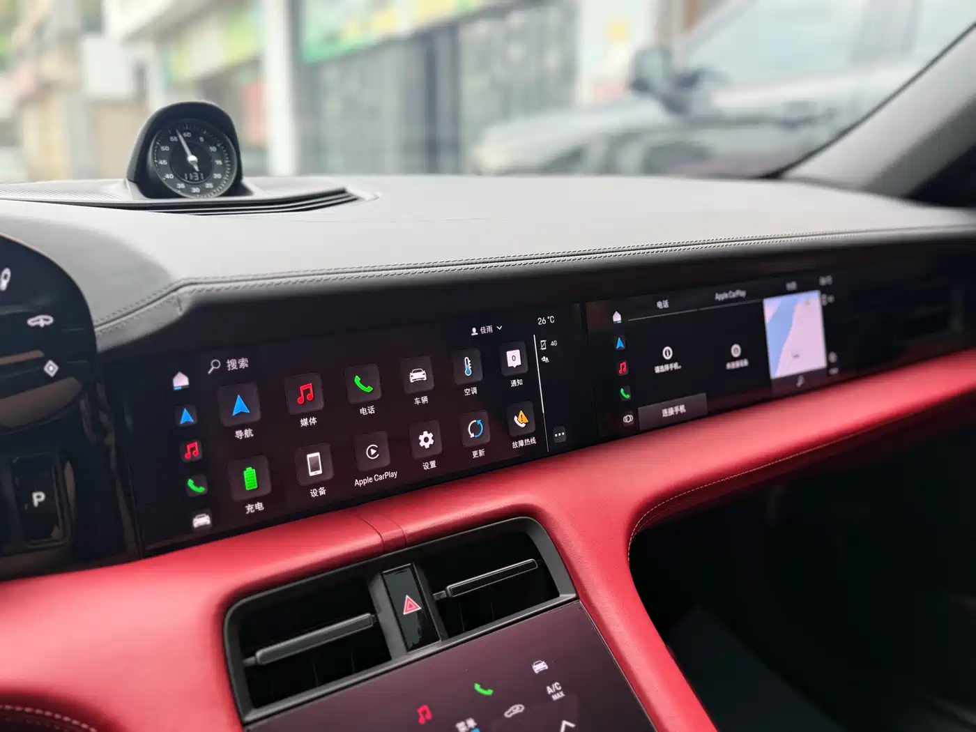 Porsche Taycan 2019 Taycan 4S фото 15
