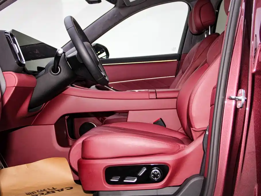 Aito AITO M8 2025 2025 Model Extended Range Ultra Edition 53.4kWh 5-Seater
