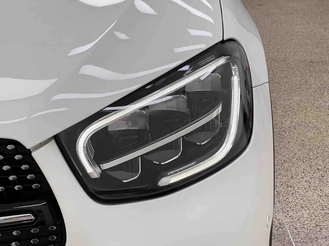 Mercedes-Benz GLC Coupe 2022 Facelift GLC 260 4MATIC Coupe SUV фото 5