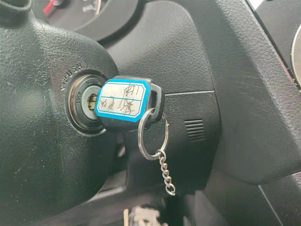 Subaru XV 2014 2.0i Comfort фото 12