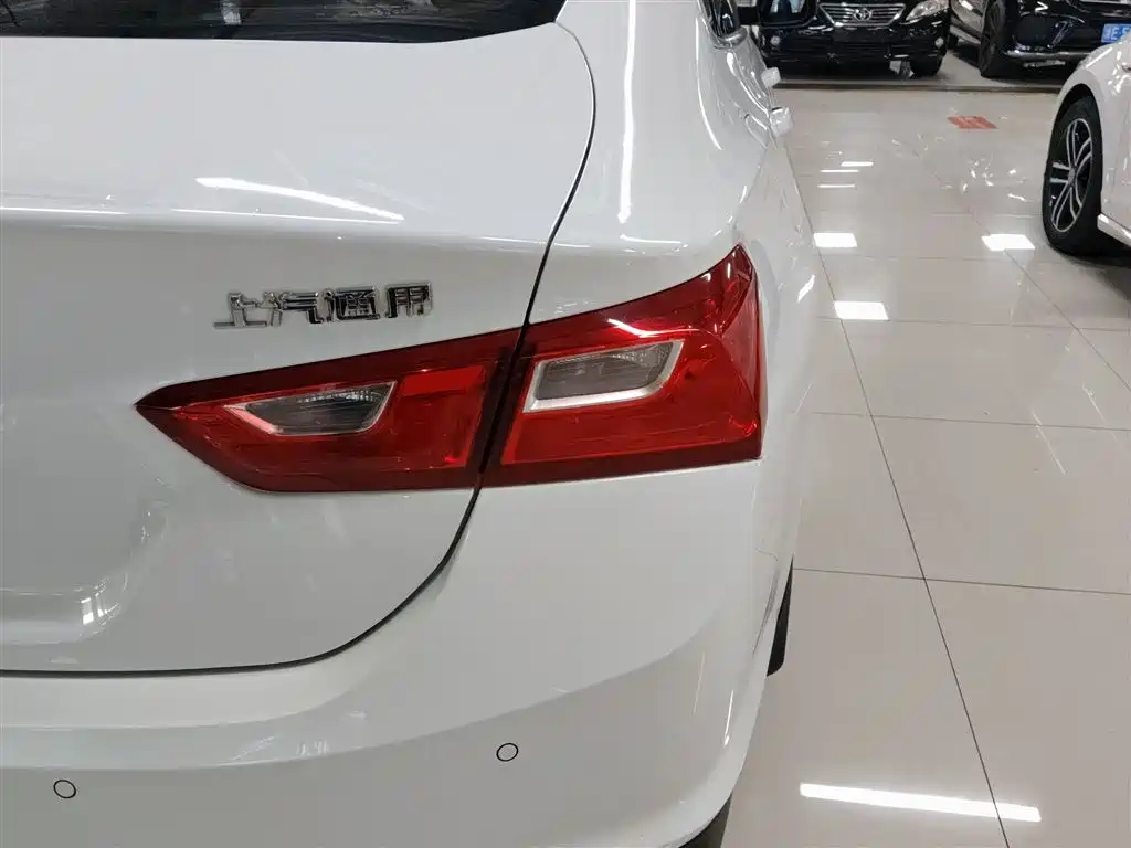 Chevrolet Malibu XL 2018 530T Auto RuiXiang Edition фото 8