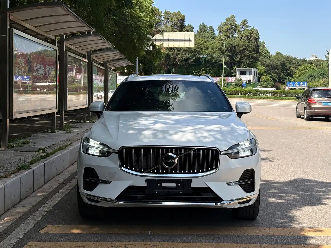 Фото 2 - Volvo XC60