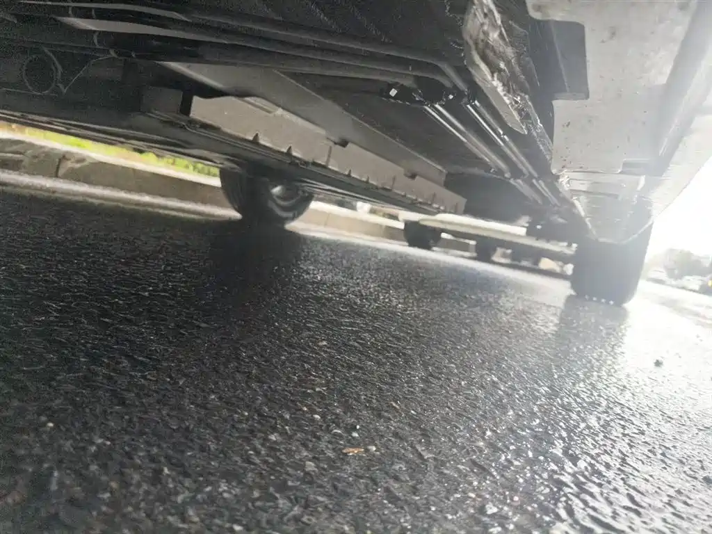 BYD Destroyer 05 2024 Glory Edition DM-i 55KM Luxury фото 21