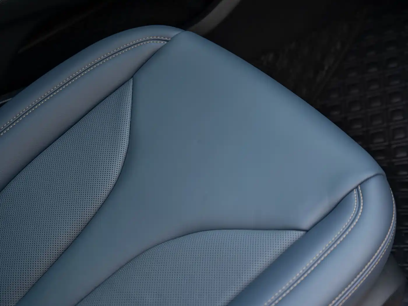 Lincoln Nautilus 2021 2.0T AWD Exclusive Edition фото 15