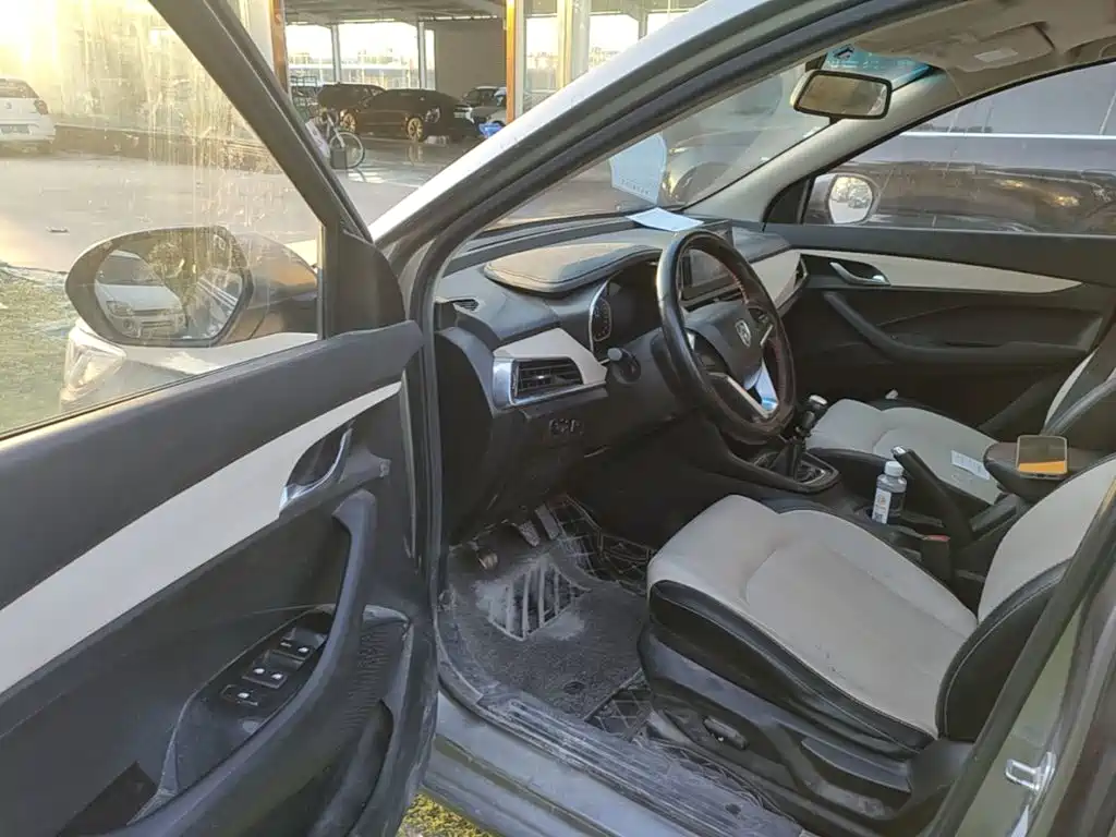Baojun 360 2019 2019 1.5L Manual Luxury China VI
