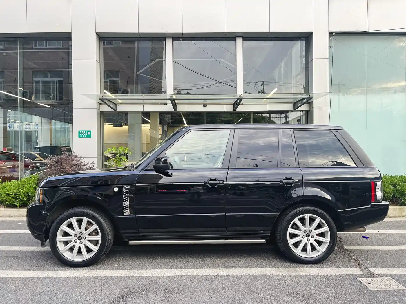 Land Rover Range Rover 2012 5.0 SC V8 фото 14