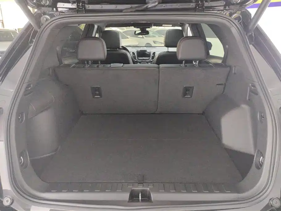 Chevrolet Equinox 2021 550T RS 4WD Intelligent Defender Edition фото 4