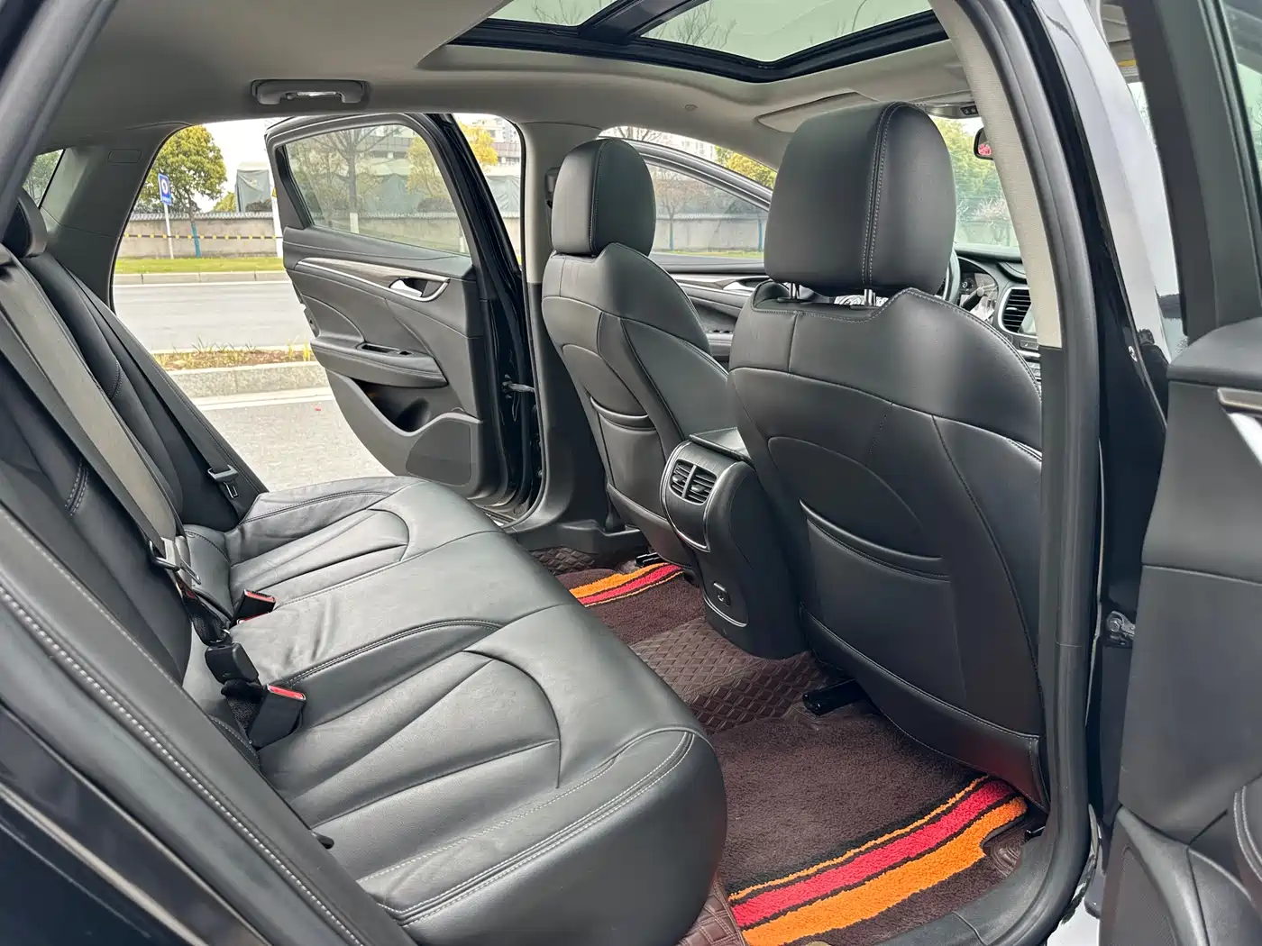 Buick LaCrosse 2022 652T Luxury фото 9