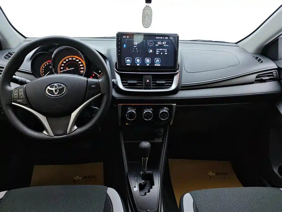 Toyota YARiS L Zhi Xiang 2022 1.5L CVT Leading PLUS Edition фото 12
