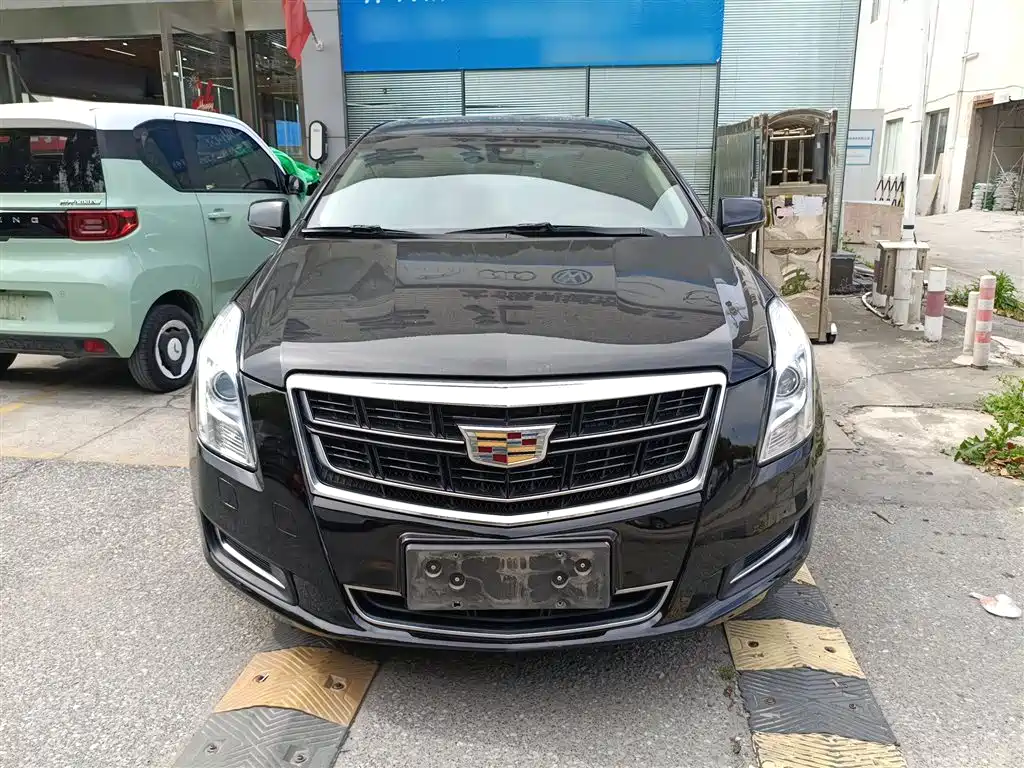 Cadillac XTS 2017 28T Technology фото 3