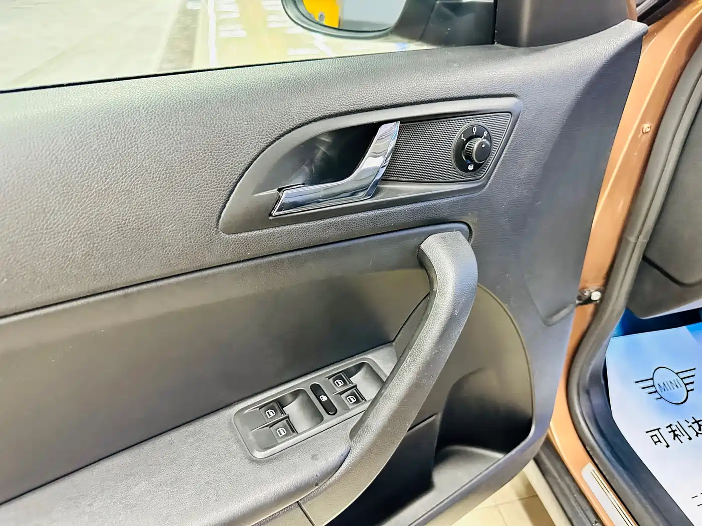 Škoda Yeti 2014 1.8TSI DSG Off-Road Edition фото 16