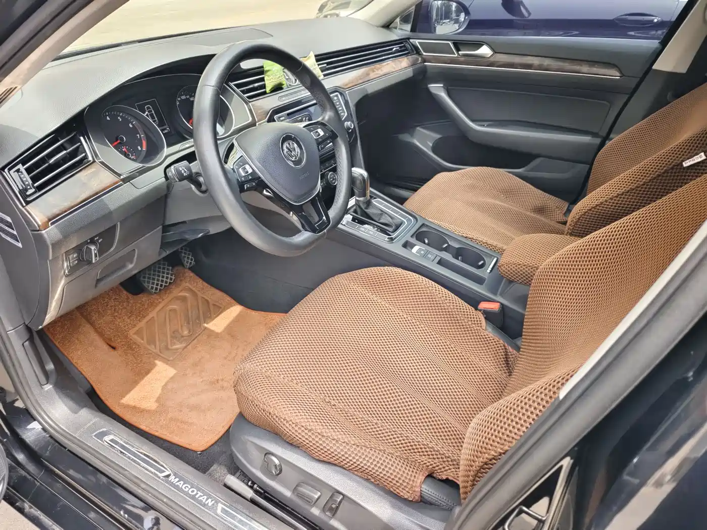 Volkswagen Magotan 2017 330TSI DSG Luxury фото 11