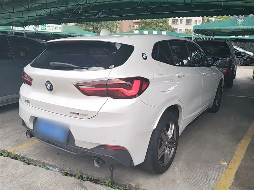 BMW X2 2023 sDrive25i M Sport Shadow Edition фото 7