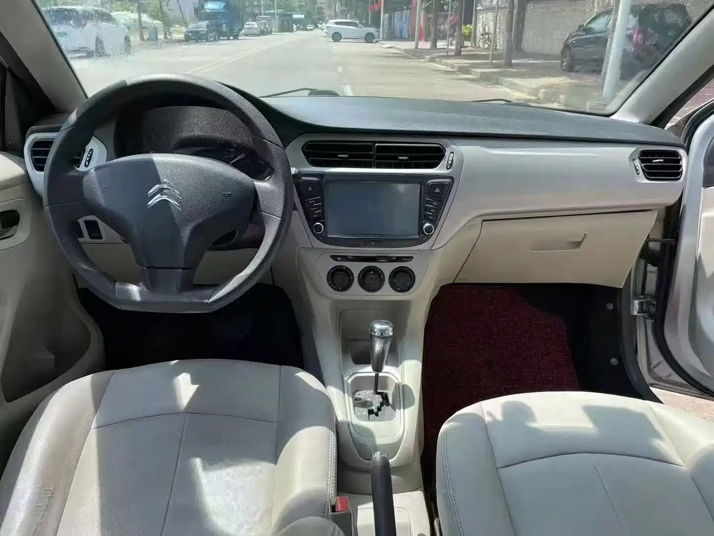 Citroën Elysee 2014 2014 1.6L Automatic Fashion