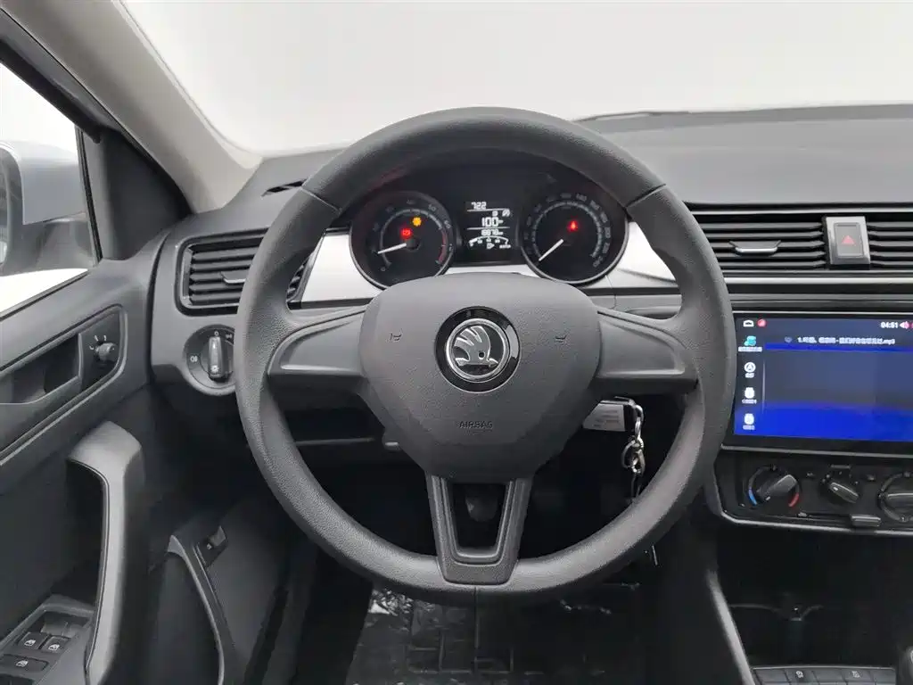 Škoda Rapid 2020 1.5L Manual Standard фото 11