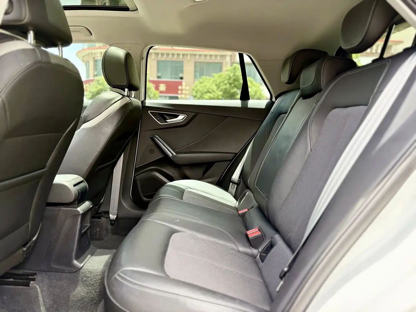 Фото 5 - Audi Q2L e-tron