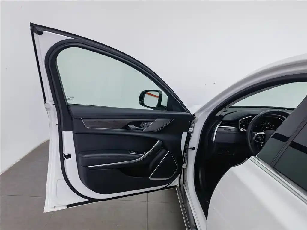 Jaguar XFL 2021 XFL 2.0T P200 2WD Elite Luxury Edition фото 8