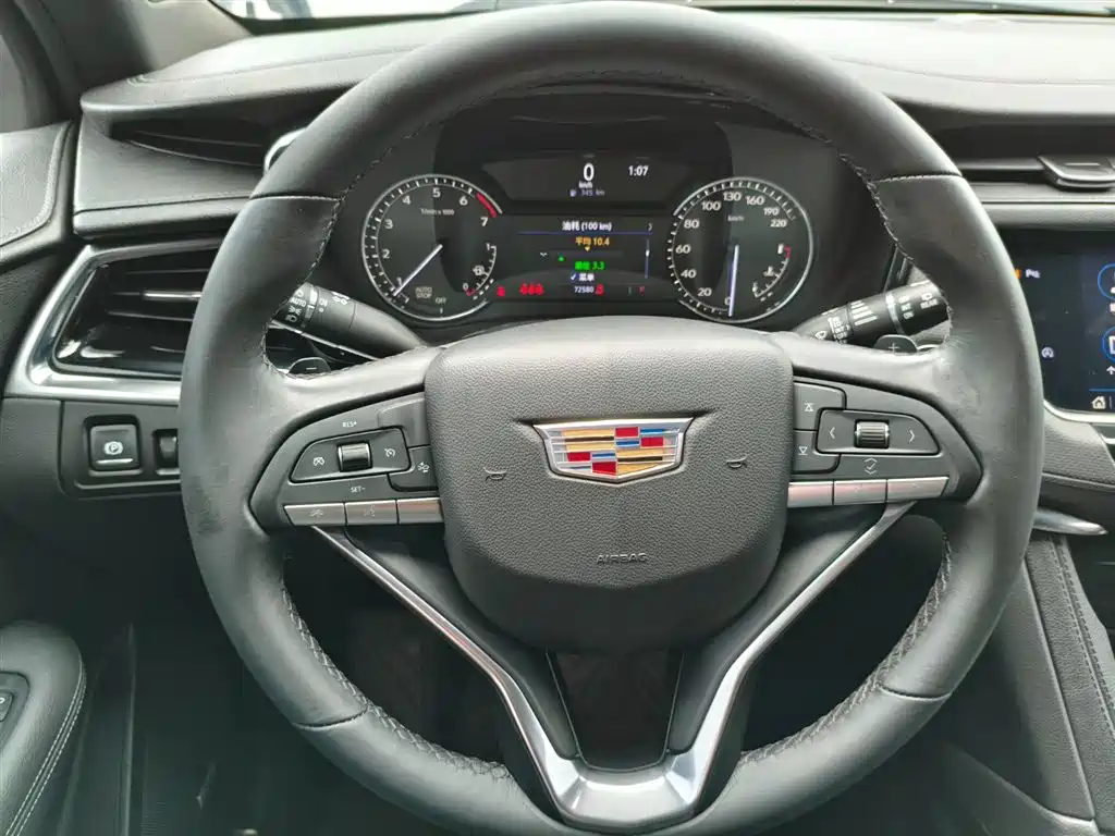 Cadillac XT6 2021 2.0T 7-Seater 4WD Trend Edition фото 9