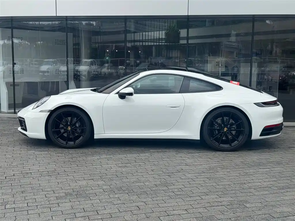 Porsche 911 2023 Carrera 3.0T фото 2