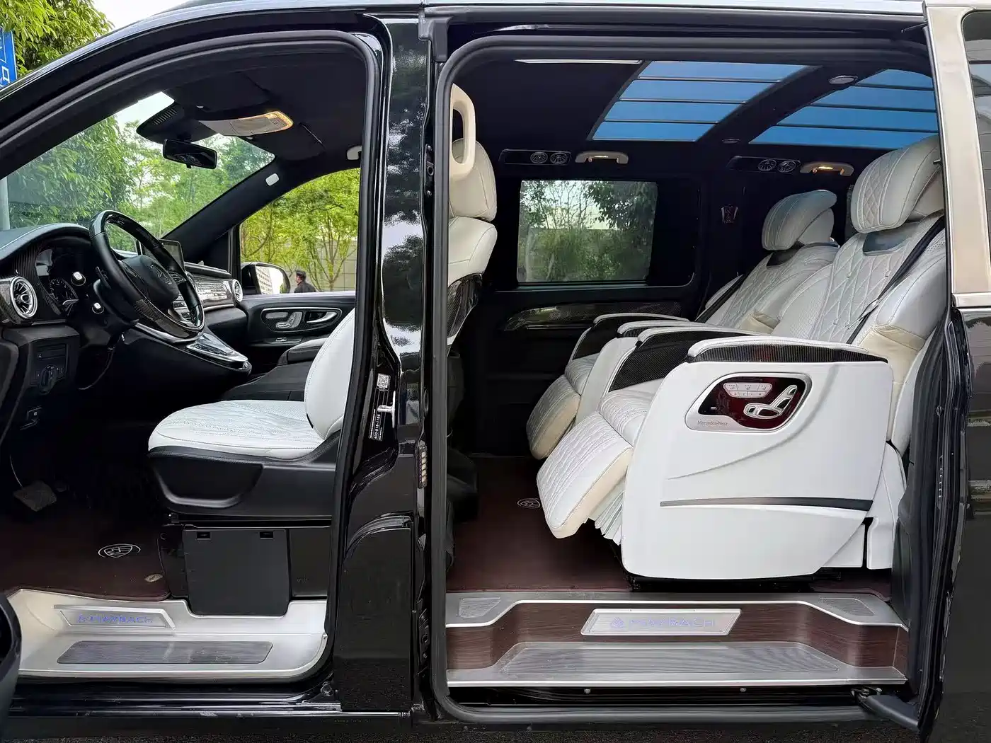Mercedes-Benz Vito 2021 2.0T Business Edition 7-seater фото 7