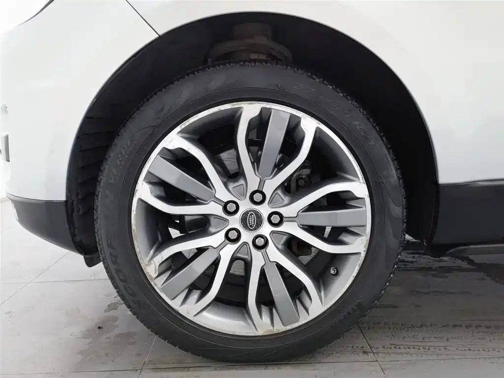 Land Rover Range Rover Sport 2016 Model 3.0 SC V6 HSE DYNAMIC фото 17
