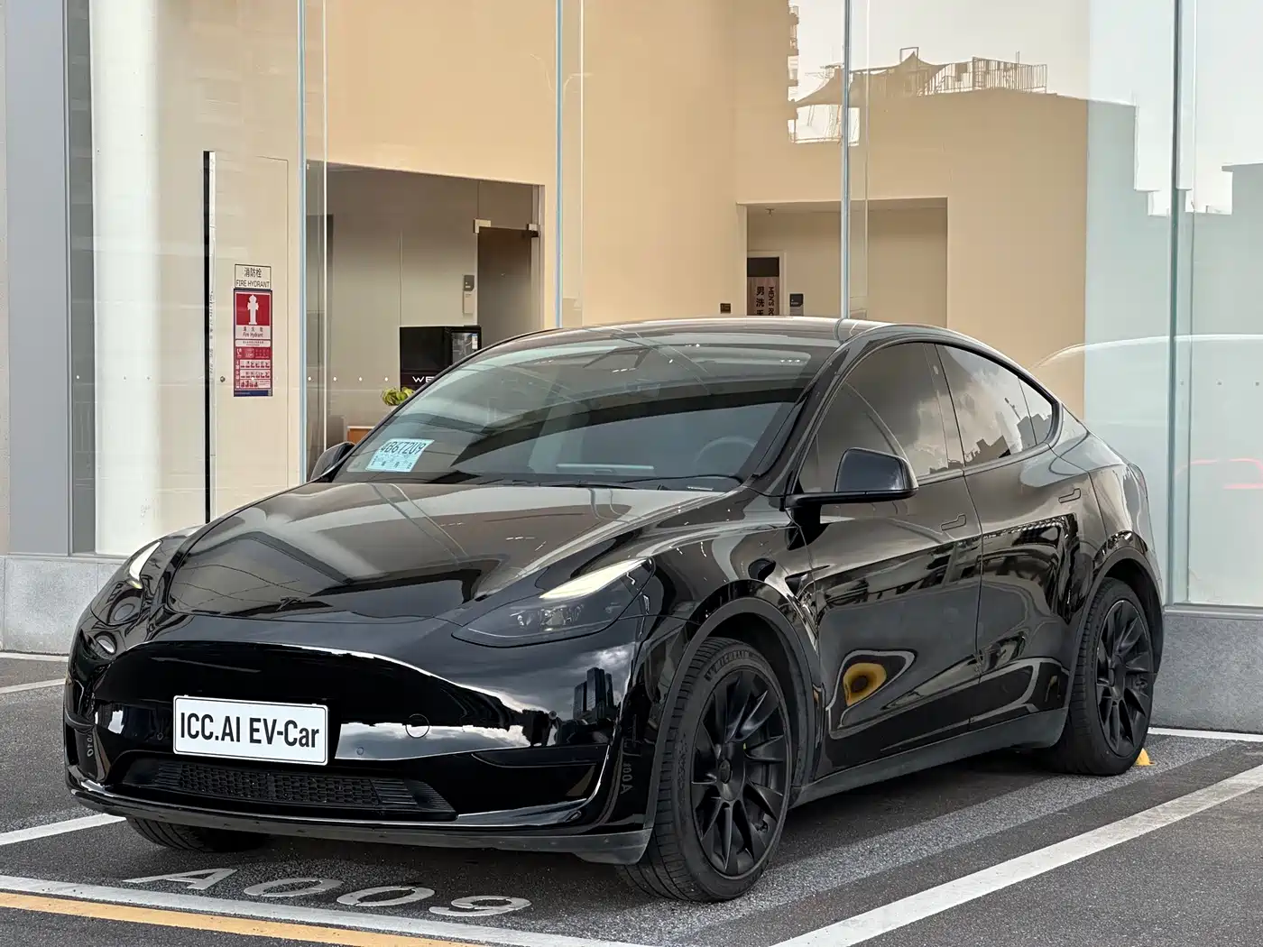Фото 1 - Tesla Model Y