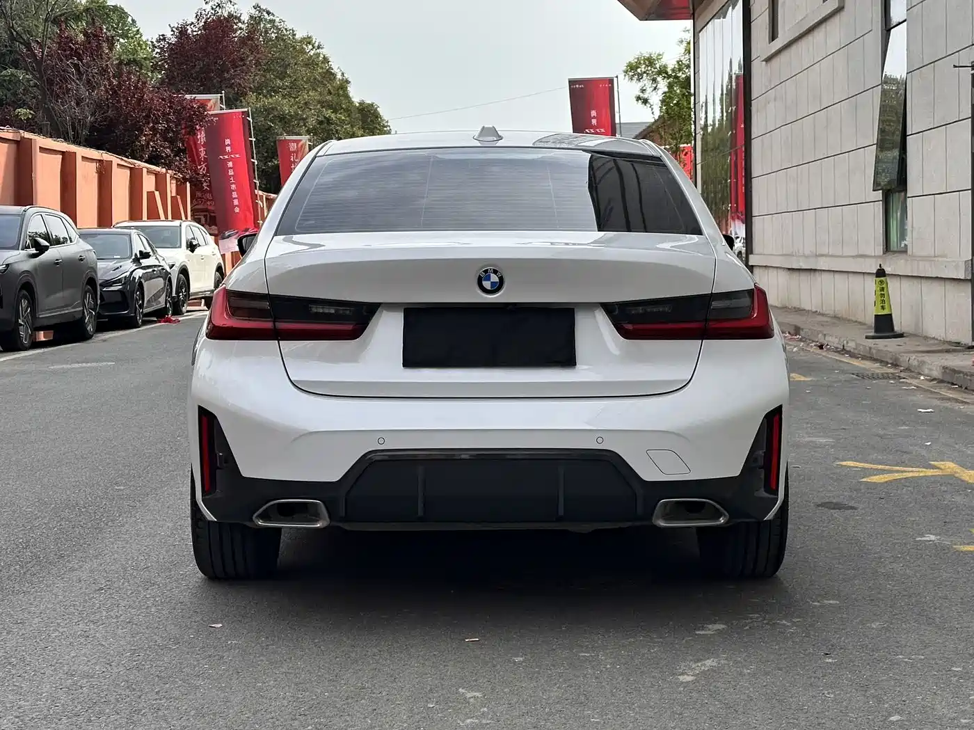 BMW 3 Series 2023 320Li M Sport Package фото 5