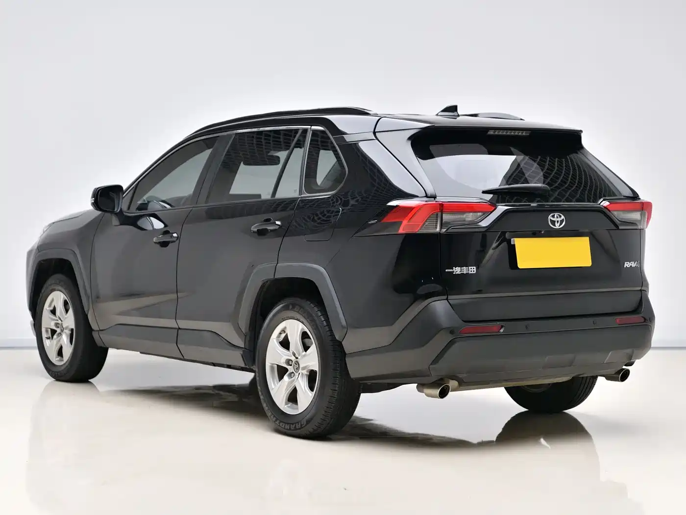 Toyota RAV4 Rongfang 2021 2.0L CVT 2WD Urban фото 4