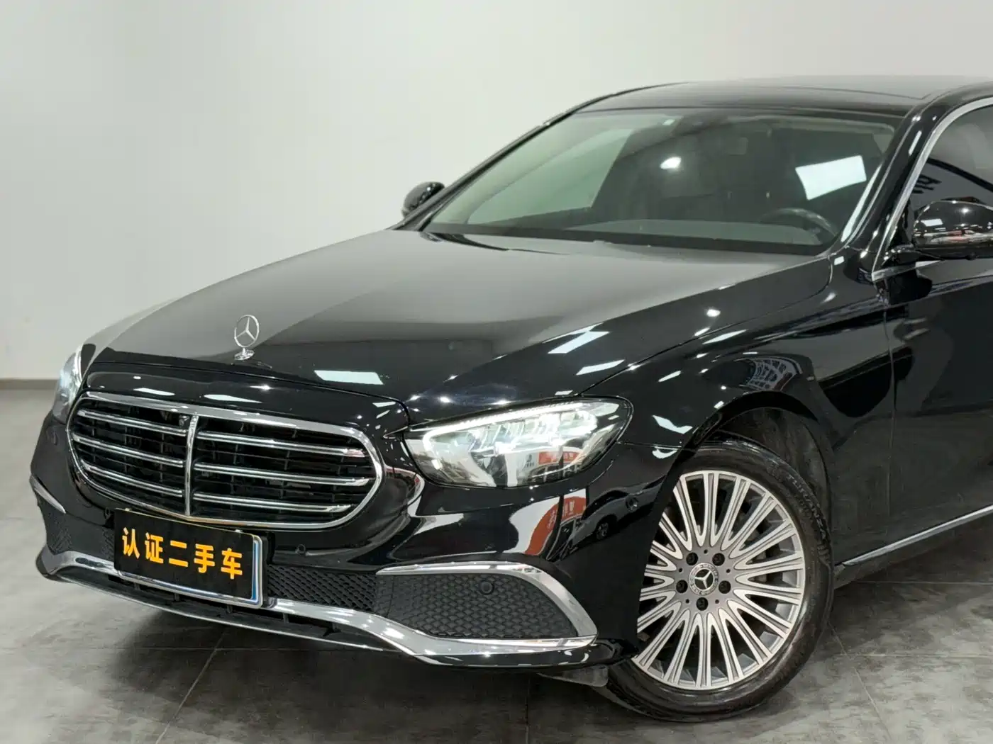 Mercedes-Benz E-Class 2022 E 300 L Luxury фото 17