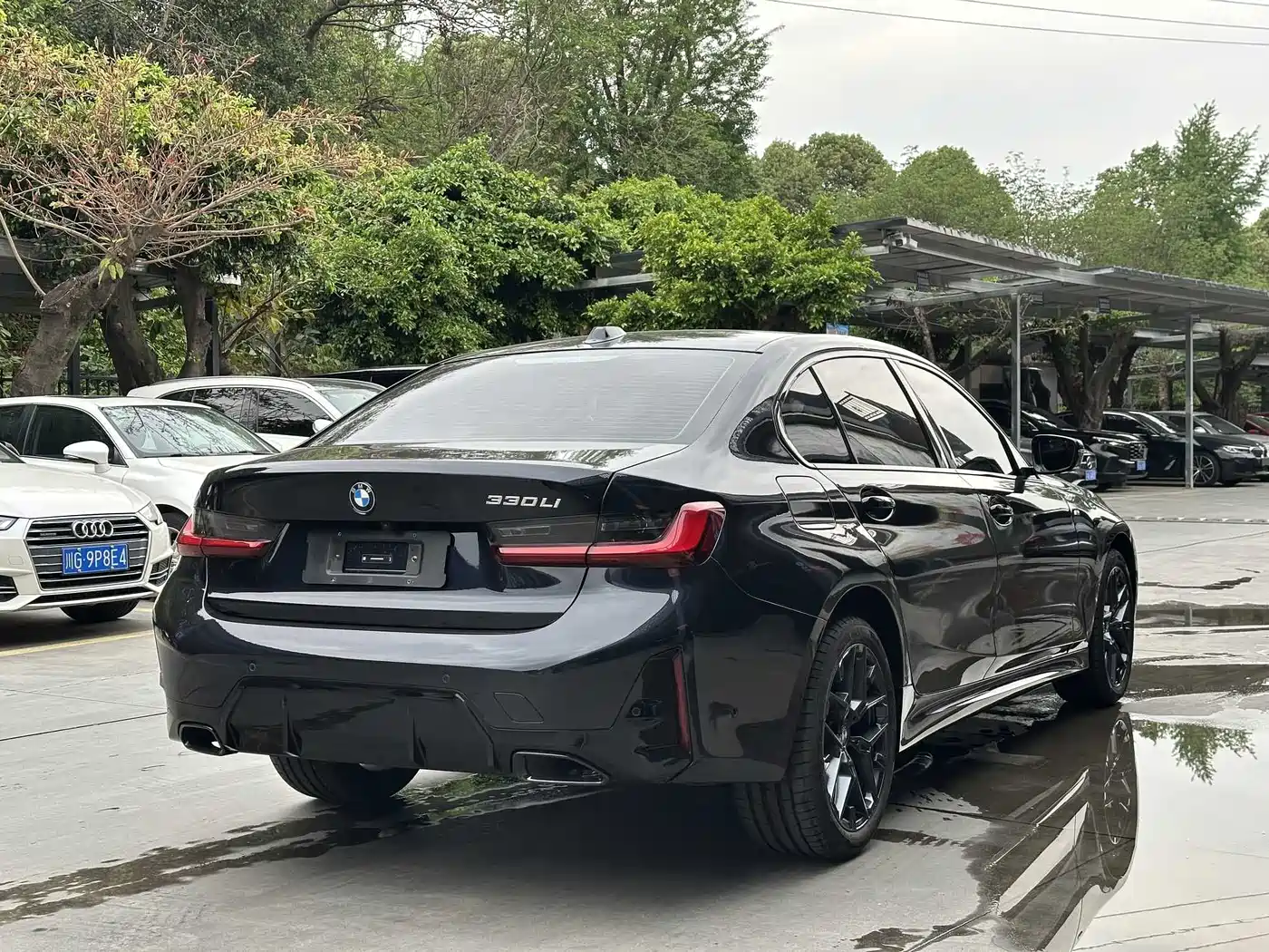 BMW 3 Series 2025 330Li M Sport Night Edition фото 4