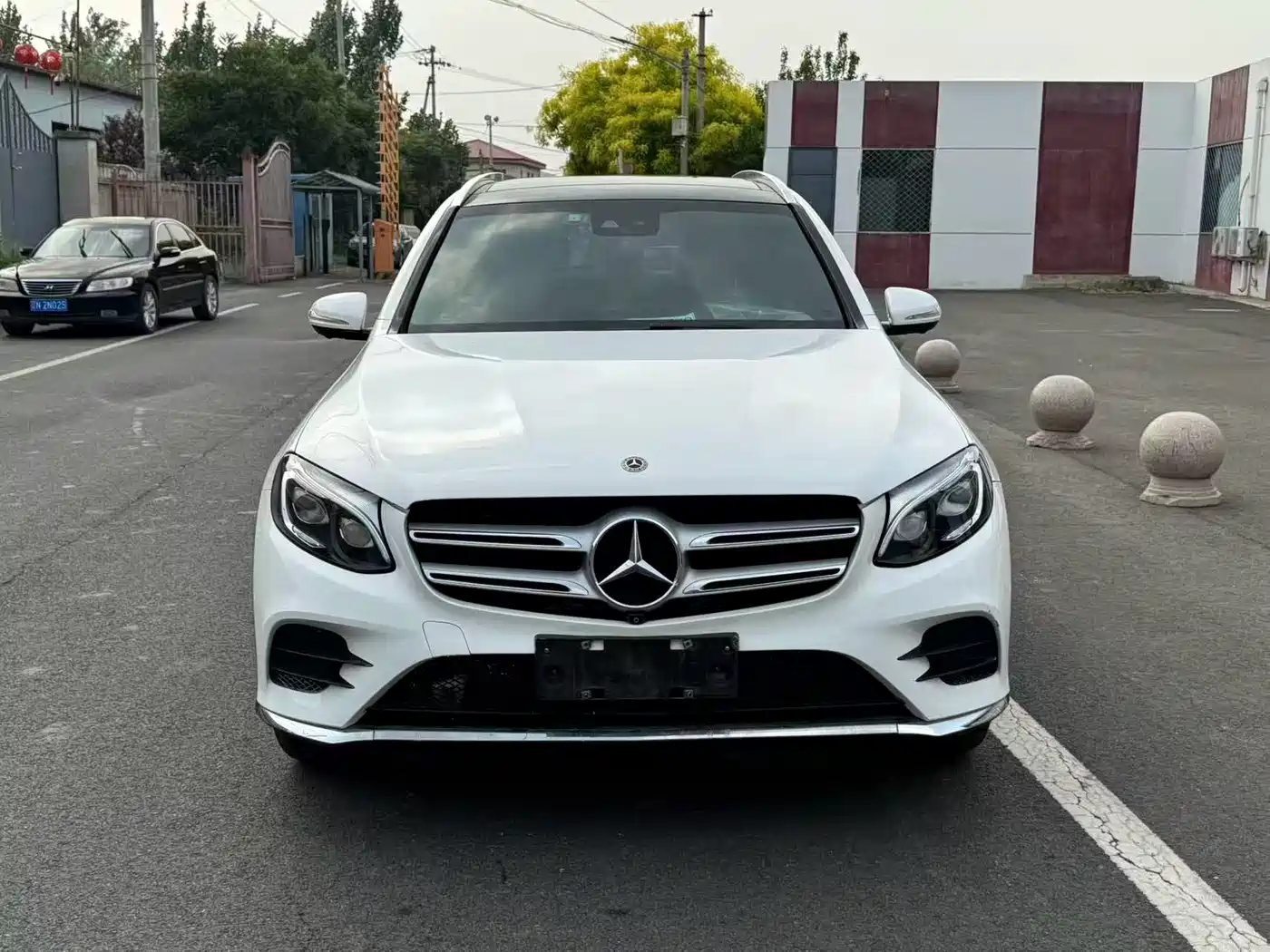Mercedes-Benz GLC 2018 GLC 300 4MATIC Dynamic фото 2