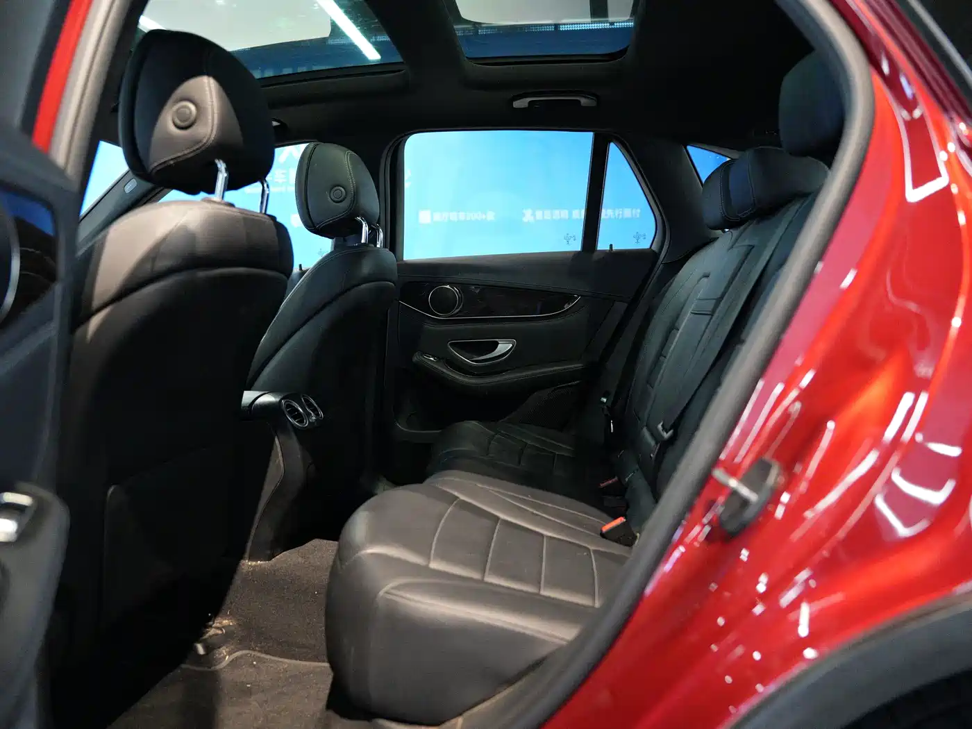 Mercedes-Benz GLC 2017 GLC 260 4MATIC Luxury фото 7