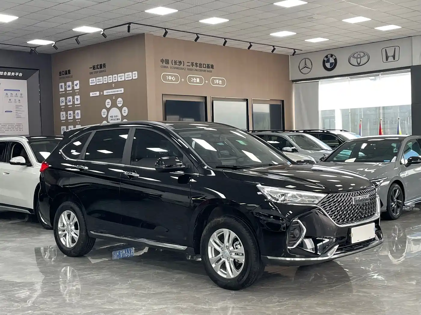 Haval M6 2023 PLUS 1.5T DCT Elite Smart Connect фото 3