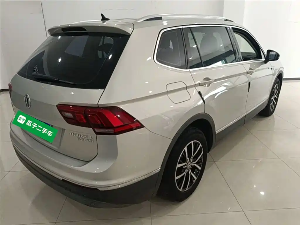 Volkswagen Tiguan L 2018 330TSI Automatic 2WD Luxury Edition фото 7