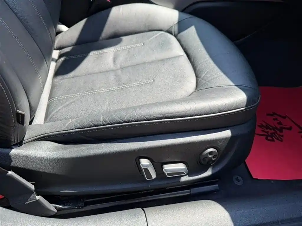 Audi A6L 2018 30th Anniversary 35 TFSI Fashion фото 9