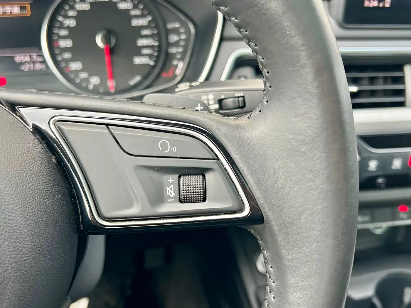 Audi A4L 2019 40 TFSI Progressive (China VI) фото 36