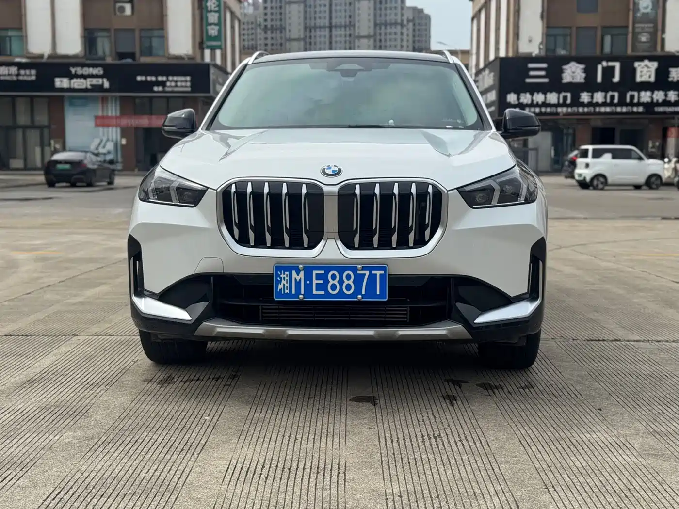BMW X1 2023 sDrive20Li X Design Package фото 2