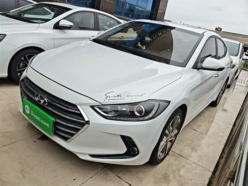 Hyundai Elantra 2016 Model 1.6L Automatic Smart Elite