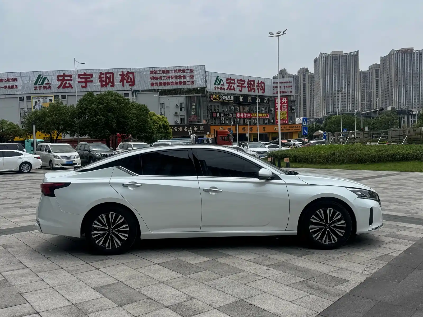 صورة 5 - Nissan Teana